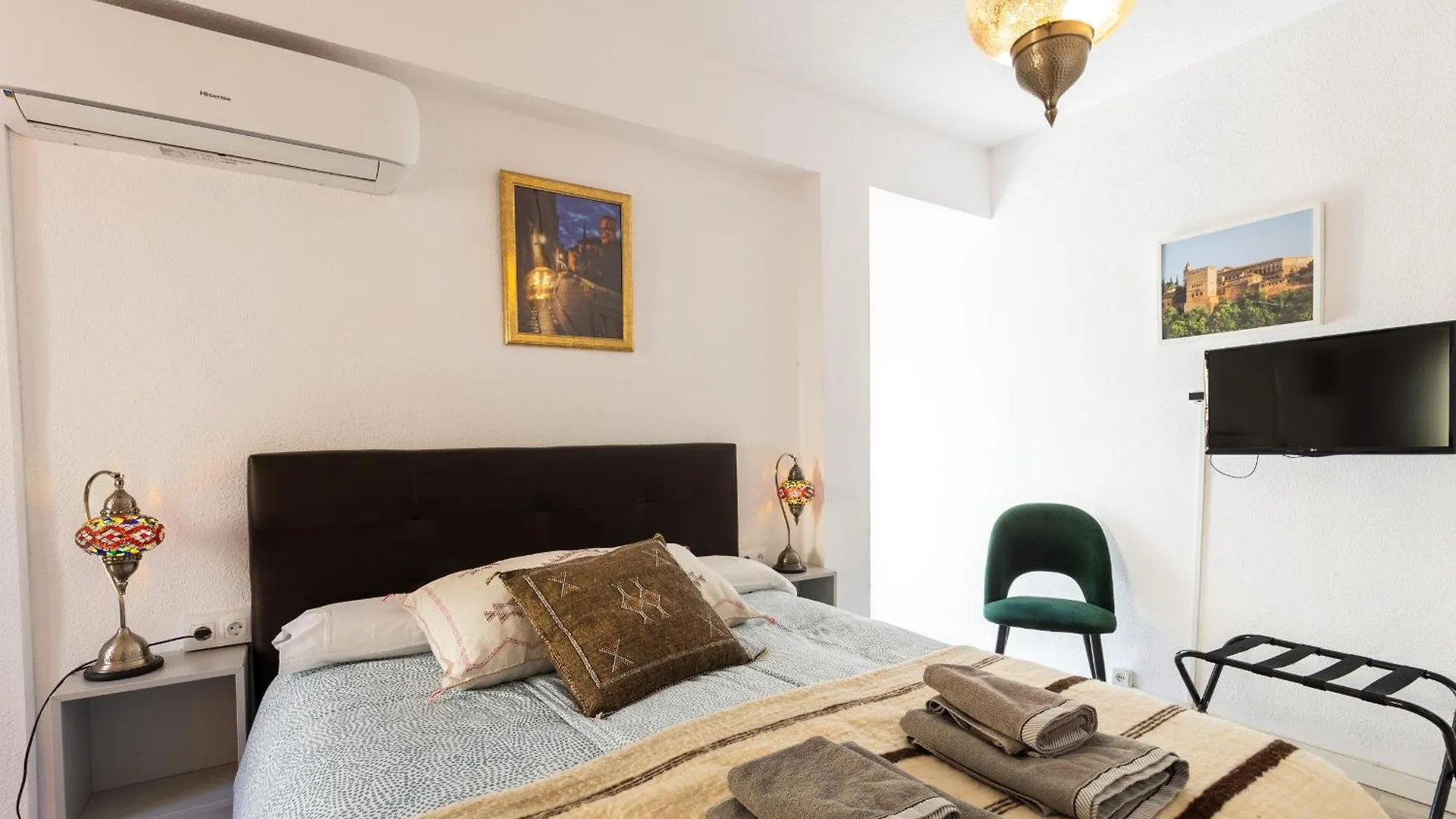 Piso Cuesta De Alhacaba Albaicin Bajo Apartment Granada Spain
